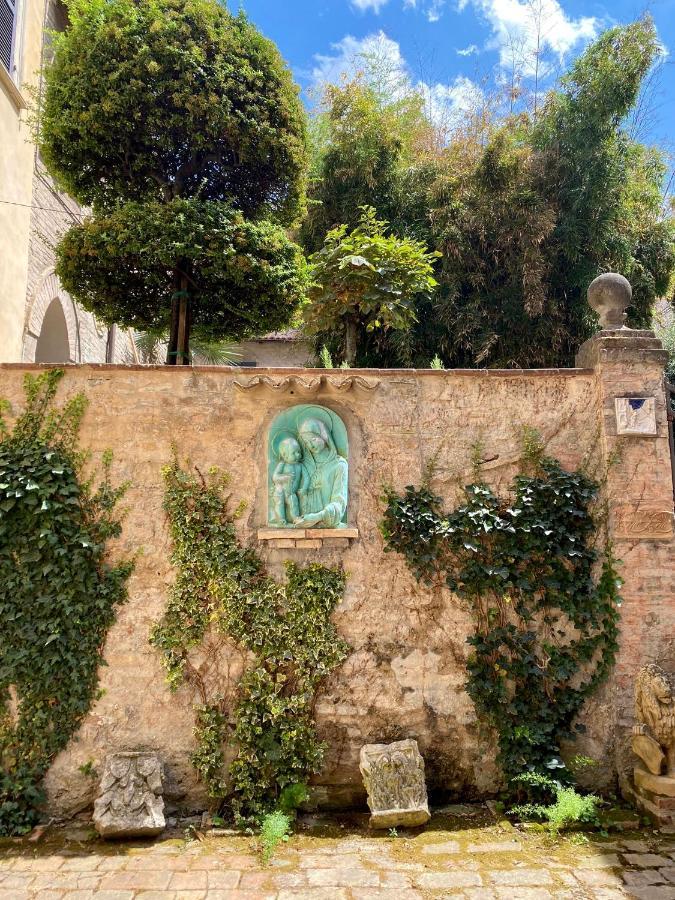 Il Cortile In Centro *