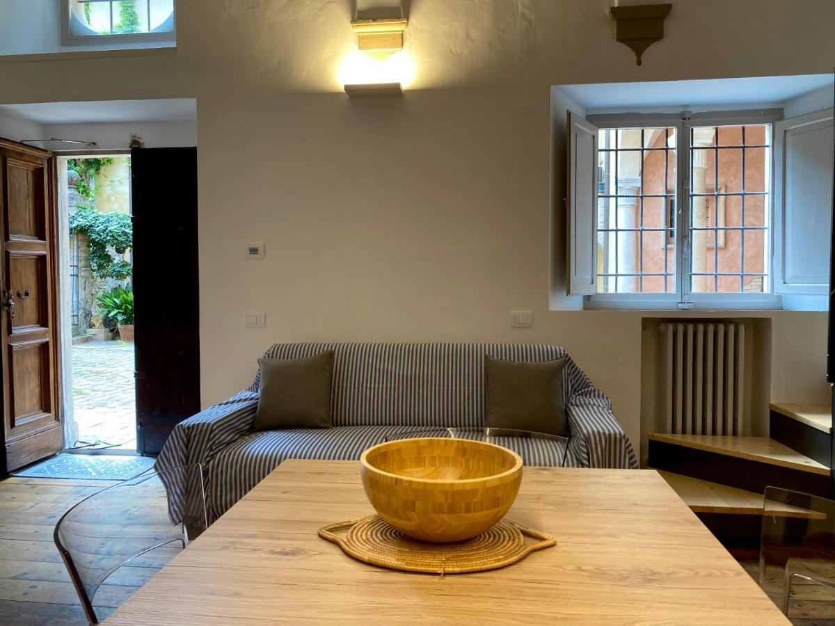 Il Cortile In Centro Pesaro